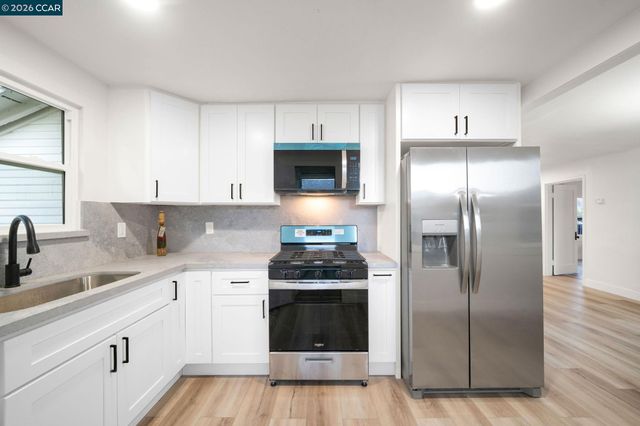 2699 Vale Rd, San Pablo, CA 94806