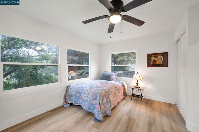 2699 Vale Rd, San Pablo, CA 94806