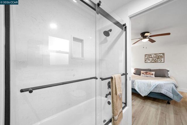 2699 Vale Rd, San Pablo, CA 94806