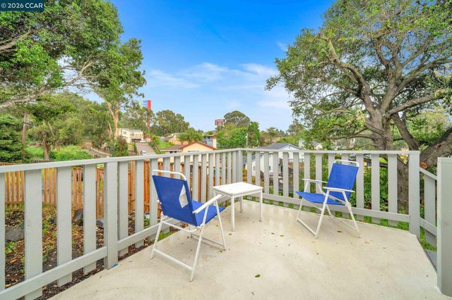 2699 Vale Rd, San Pablo, CA 94806