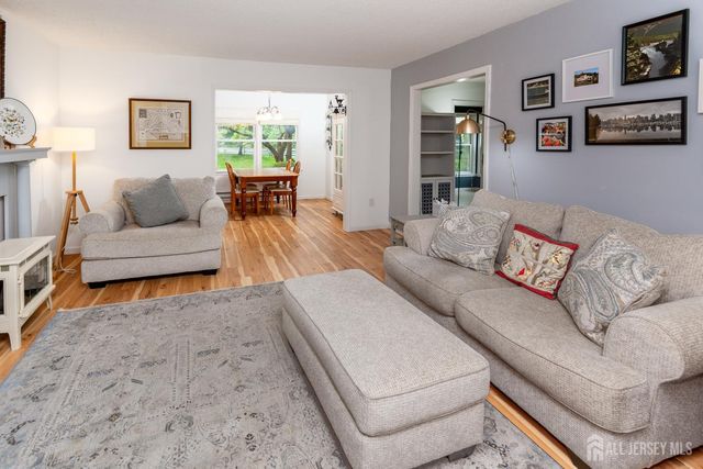 456 Roxbury Lane B, Monroe, NJ 08831