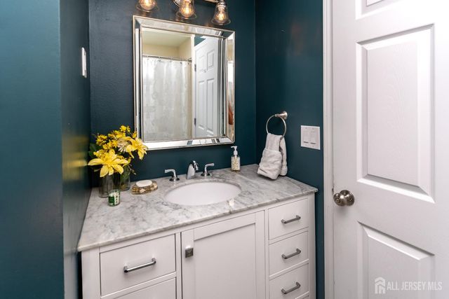 456 Roxbury Lane B, Monroe, NJ 08831