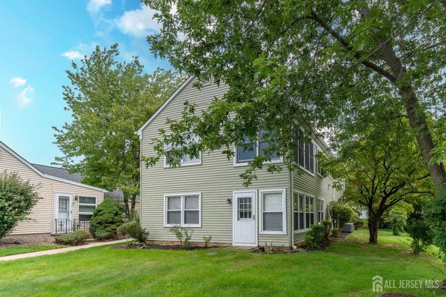 456 Roxbury Lane B, Monroe, NJ 08831