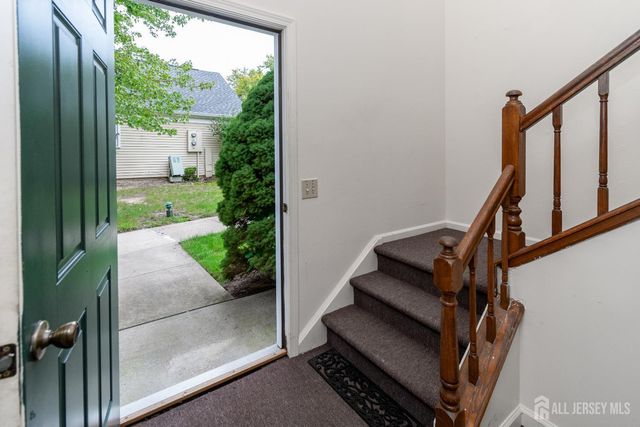 456 Roxbury Lane B, Monroe, NJ 08831