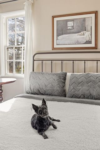 147 Valley Stream Road E, Larchmont, NY 10538