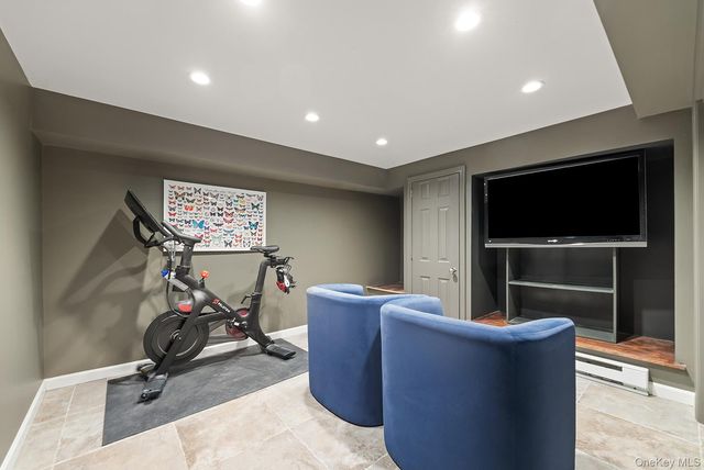 147 Valley Stream Road E, Larchmont, NY 10538