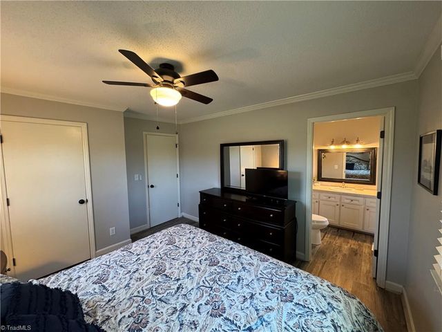 3145 Volunteer Road, Pinnacle, NC 27043