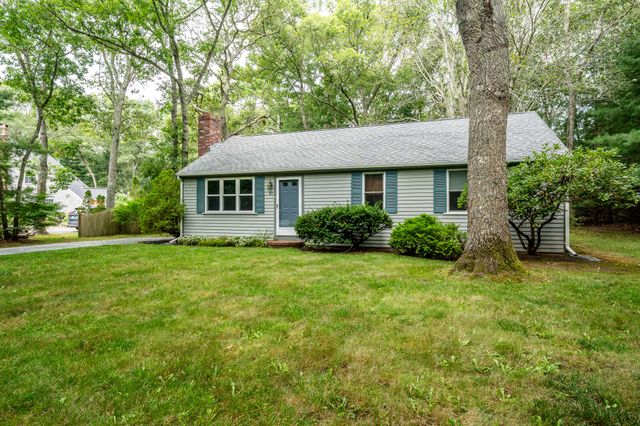 41 Bridle Path, Marstons Mills, MA 02648