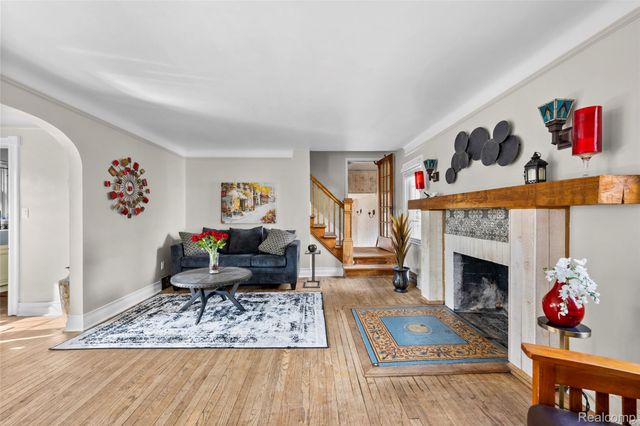 1674 Eaton Road, Berkley, MI 48072