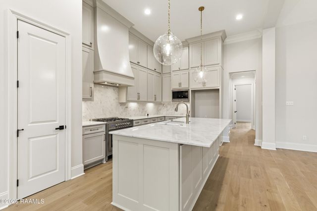 107 Lansing Lane, Youngsville, LA 70592