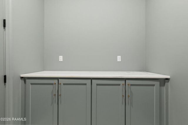 107 Lansing Lane, Youngsville, LA 70592