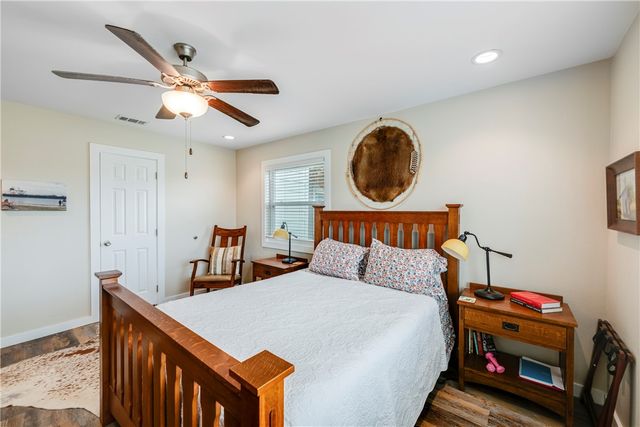 230 Cut Off Road 101, Port Aransas, TX 78373