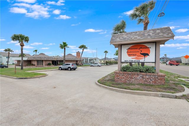 230 Cut Off Road 101, Port Aransas, TX 78373