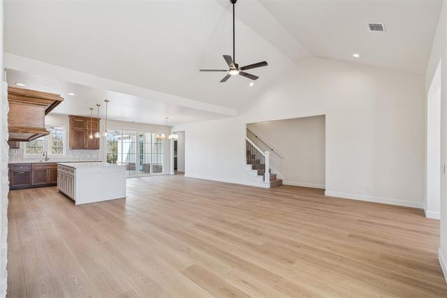 921 Meadow Park Road, Guthrie, OK 73044