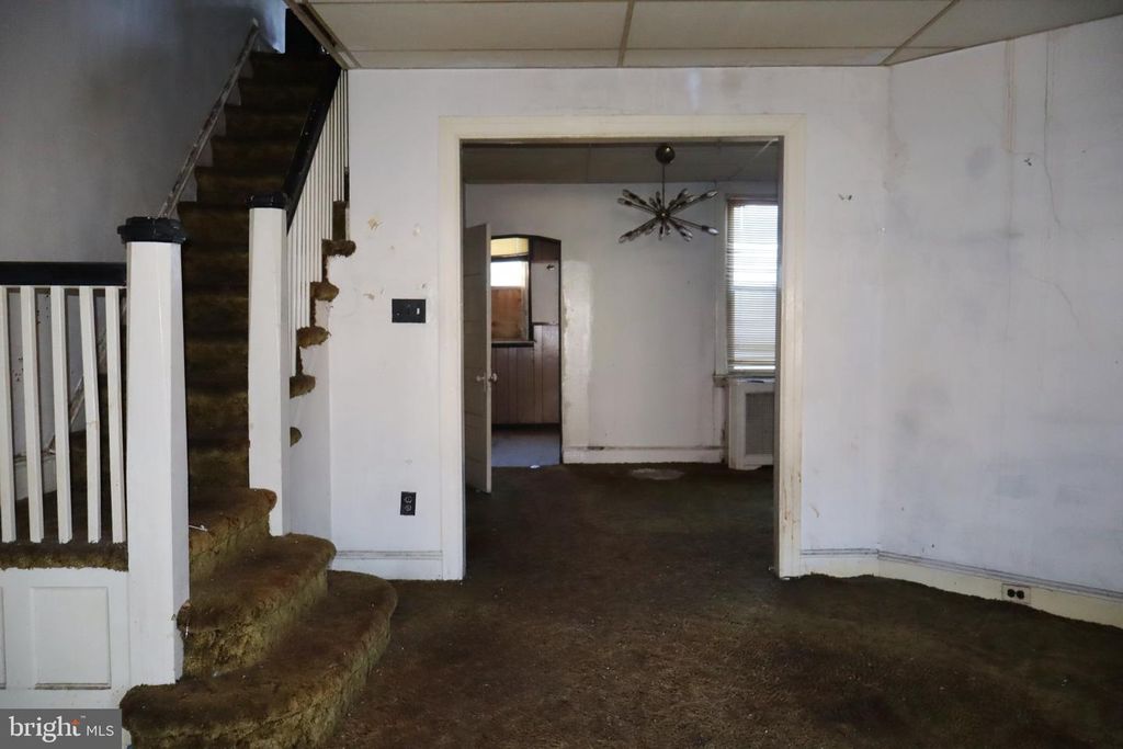 1940 W SPARKS ST, PHILADELPHIA, PA 19141 — photo 4