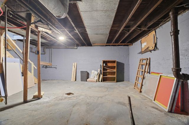 2005 Hill Avenue, Middletown, OH 45044