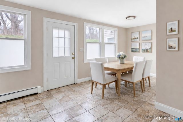 422 West River Road, Orange, CT 06477