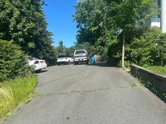 24 Main St, Monson, MA 01057