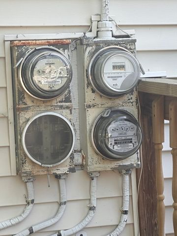 24 Main St, Monson, MA 01057