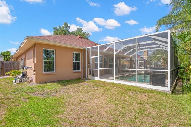 895 WHIPPOORWILL DRIVE, Palm Harbor, FL 34683