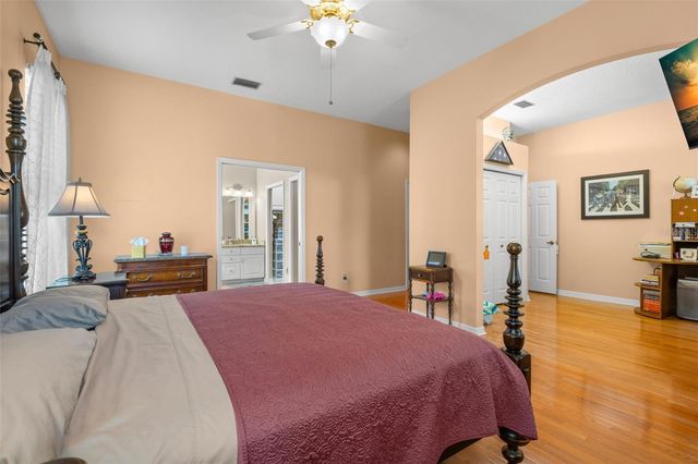 895 WHIPPOORWILL DRIVE, Palm Harbor, FL 34683
