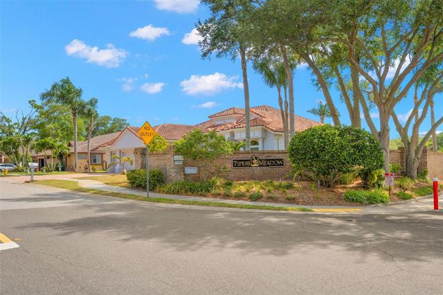 895 WHIPPOORWILL DRIVE, Palm Harbor, FL 34683
