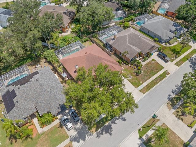 895 WHIPPOORWILL DRIVE, Palm Harbor, FL 34683