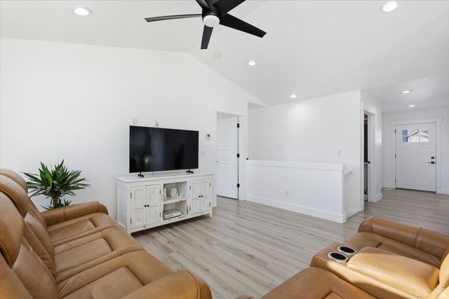 1268 E 1310 S, Garland, UT 84312