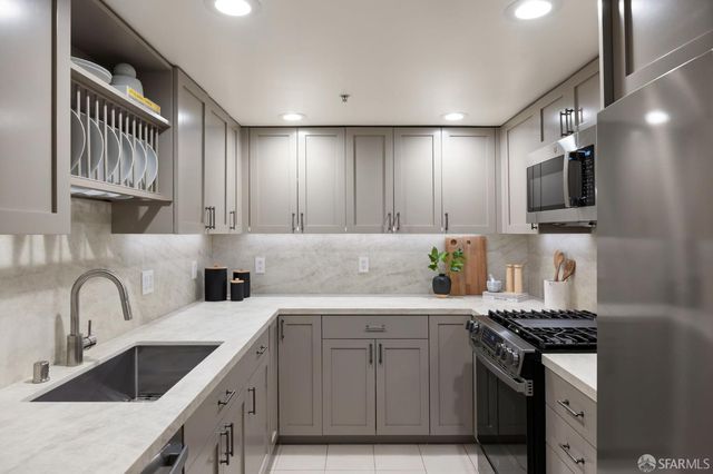 999 16th Street 6, San Francisco, CA 94107