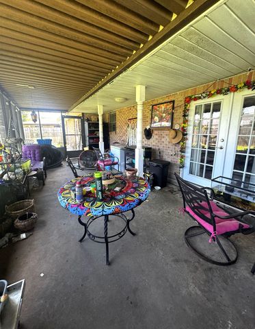 511 Broadmoor Ave, Houma, LA 70364