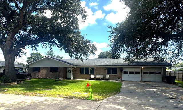 511 Broadmoor Ave, Houma, LA 70364