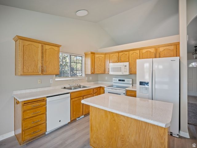 1602 W ROCKBRIDGE DR, Layton, UT 84041