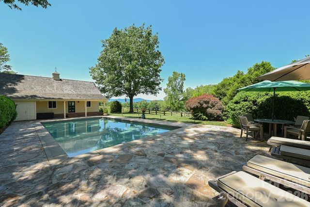 835 Jackson Grove Road, Columbus, NC 28722