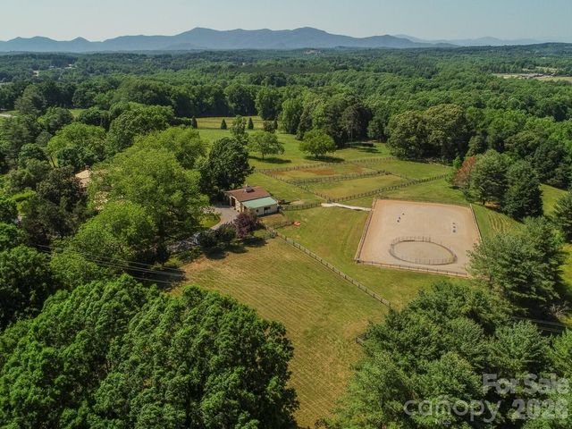 835 Jackson Grove Road, Columbus, NC 28722