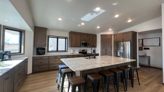 7352 Ahles Road, Saint Cloud, MN 56301