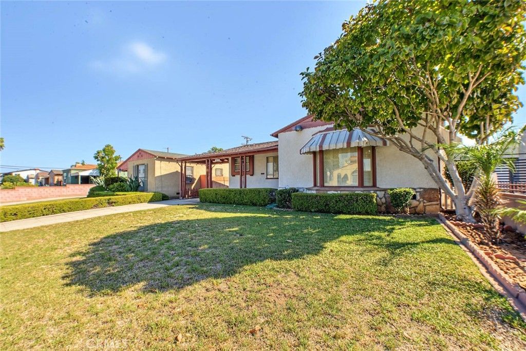 1438 W 94th Street, Los Angeles, CA 90047 — photo 2