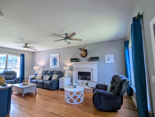 1409 Waterlily Drive, Mount Pleasant, SC 29464