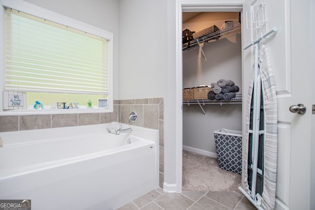 1146 Red Bud Circle, Villa Rica, GA 30180