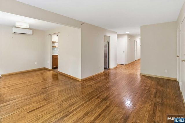 1120 Saint Louis Avenue 2, Hillside, NJ 07205