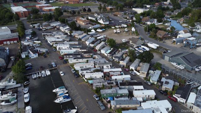 150 Main Street 1A, Islip, NY 11751