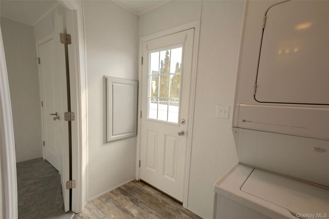 150 Main Street 1A, Islip, NY 11751