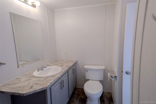 150 Main Street 1A, Islip, NY 11751