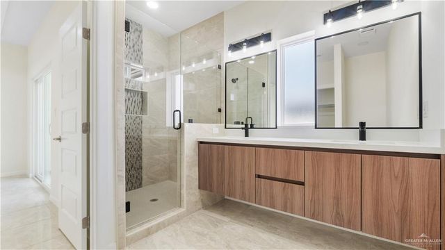 2804 Stablewood Lane, Mission, TX 78572