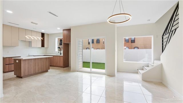 2804 Stablewood Lane, Mission, TX 78572