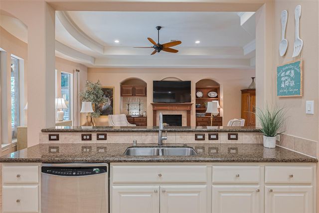 13240 Misty Sage Drive, Conroe, TX 77302