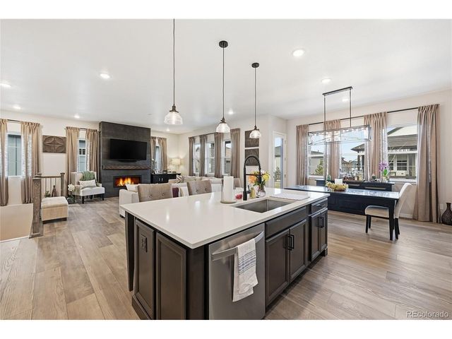 8708 S Quatar St, Aurora, CO 80016