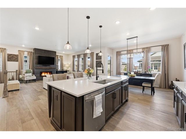 8708 S Quatar St, Aurora, CO 80016