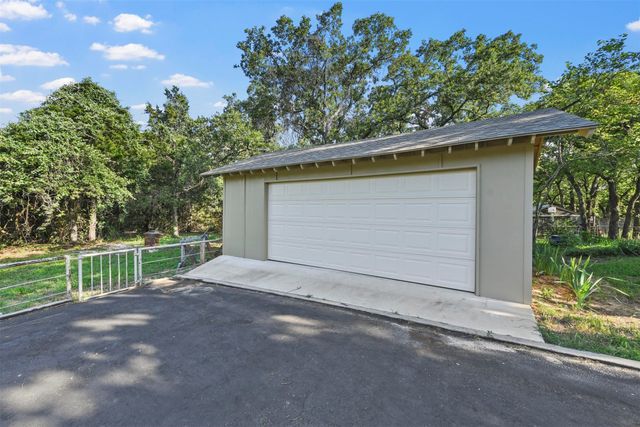 1200 Old Decatur Road, Decatur, TX 76234