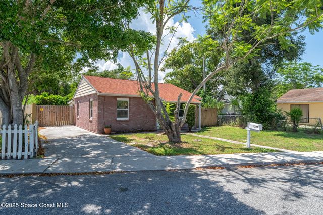 1228 Azalea Court E, Melbourne, FL 32935