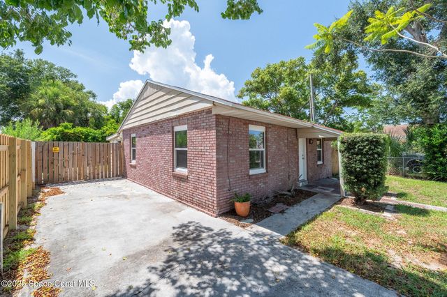 1228 Azalea Court E, Melbourne, FL 32935